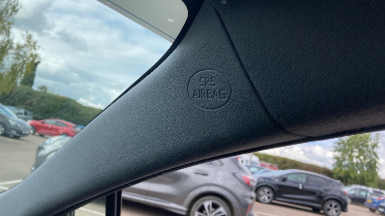 Toyota Corolla 1.8 VVT-i Hybrid Icon Tech 5dr CVT Hybrid Hatchback